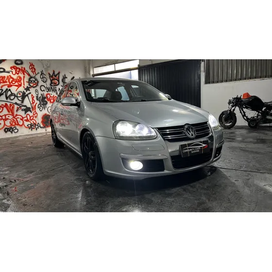 Volkswagen Vento 2.5 Advance 170cv