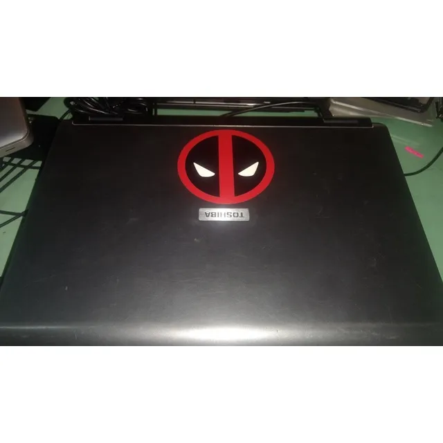 Toshiba Satellite M115-s3090 Win 8/wifi/dvd