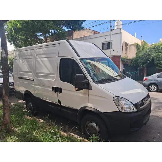 Iveco Daily 35s15 Paso 3000