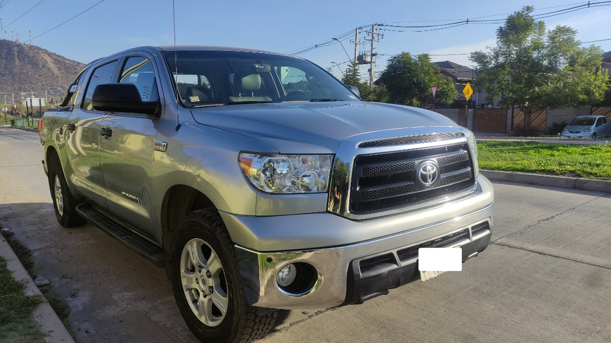 Toyota Tundra 2011 Full, Automática/ Bencina Y Gas Glp