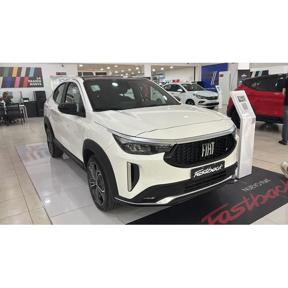 Fiat Fastback 1.3 T270 At6