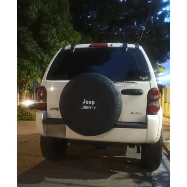 Forros De Caucho 5ta Rueda Bipiel Jeep Cherokee Liberty Kj 