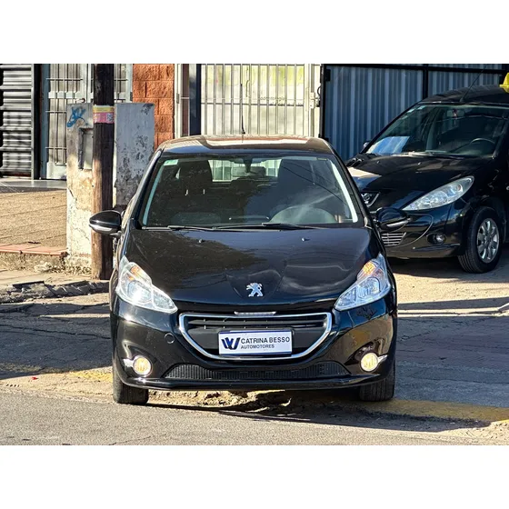 Peugeot 208 1.5 Allure Touchscreen
