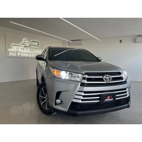 Toyota Highlander 2.4 Xle At