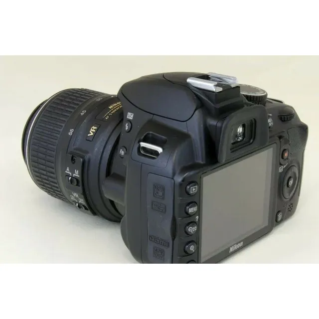 Oferta Camara Nikon 3100 +estuche + Memory New 9,99/10 Alb12