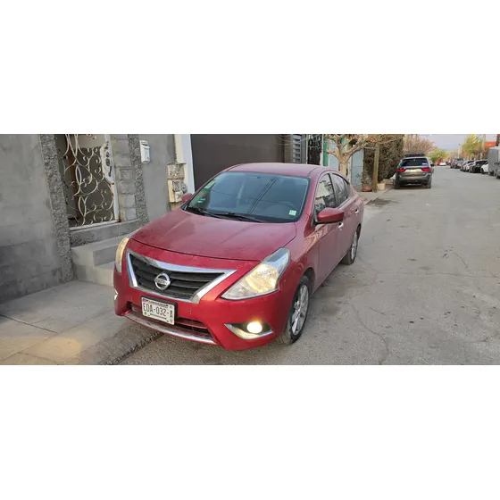 Nissan Versa 1.6 Advance Mt
