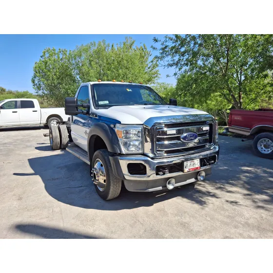 F450 Con Motor Diésel 6.7 4x4 Con Transmisión Automática
