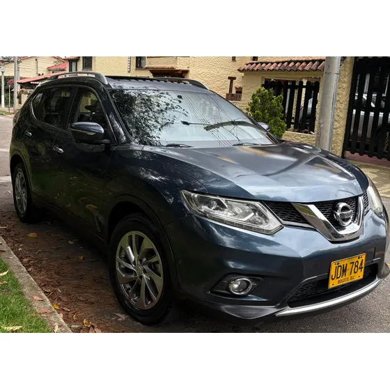 Nissan X-trail 2.5 Exclusive