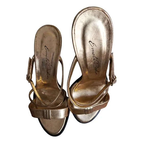 Sandalias Doradas Nuevas En Cuero Talla 37 Emely Rodín