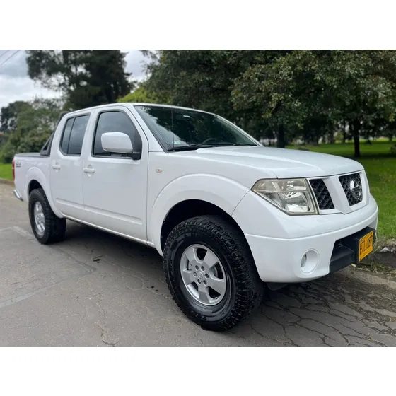 Nissan Navara 2.5 Ex