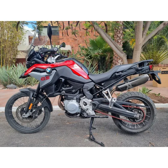 Motocicleta Impecable Único Dueño. Todo Pagado Hasta 2025.