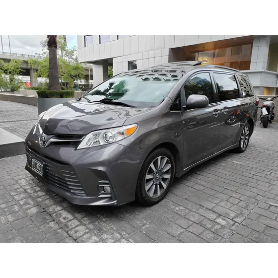 Toyota Sienna 3.5 Xle Piel At