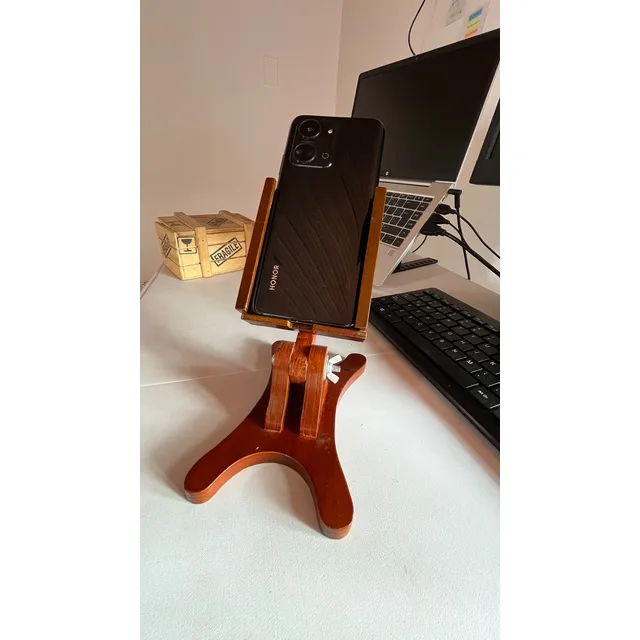 Honor Ax7