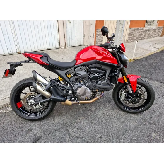 Ducati Monster + 2022