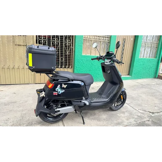 Niu Nqi Gts Modelo 2024  Con Maletero Excelente Estado