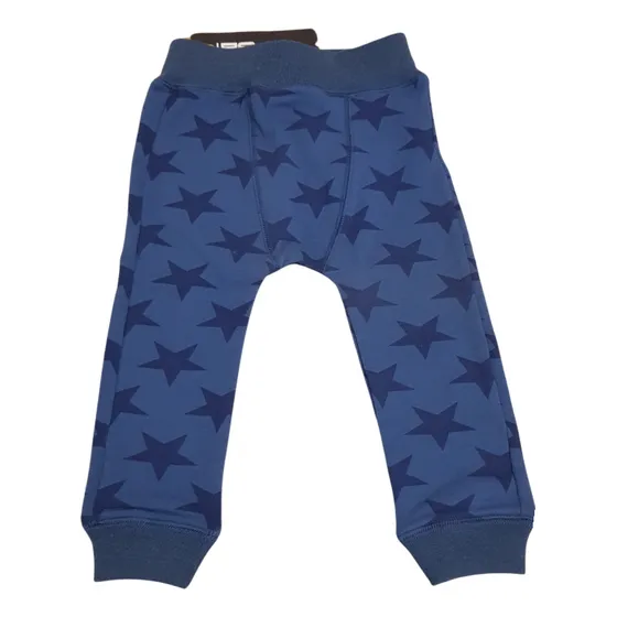 Babuchas Niños, Abrigo