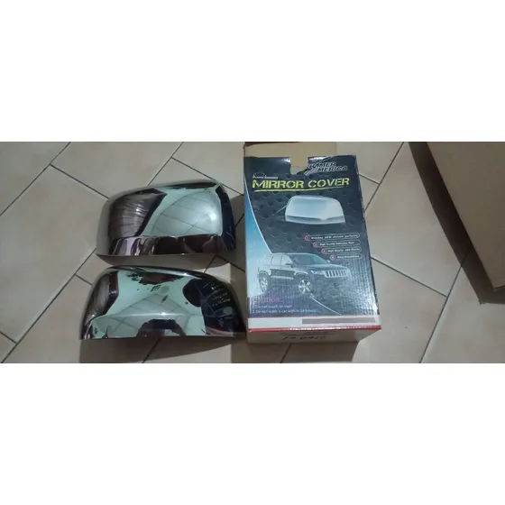 Cobertor Cromado Jeep Gran Cherokee 2011