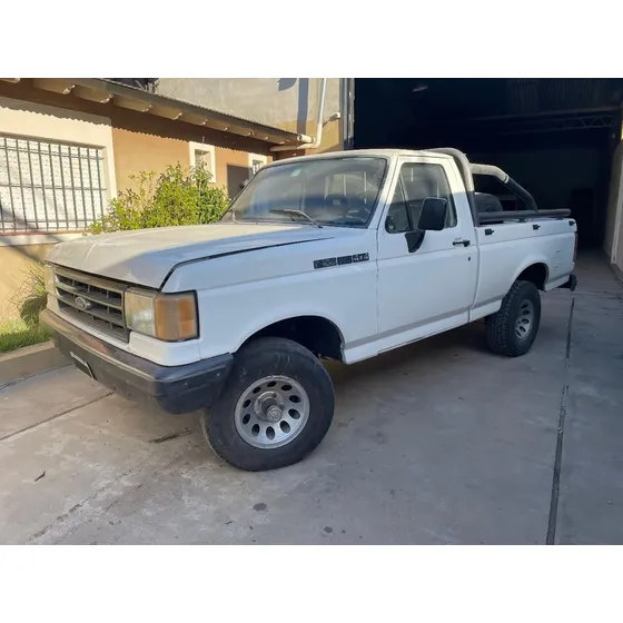 Ford F-100 4.3 I 4x4