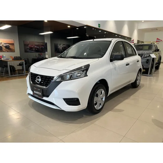 Nissan March 1.6 Sense At