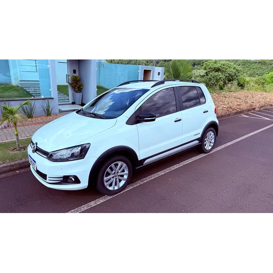 Volkswagen Fox 1.0 12v Track Total Flex 5p