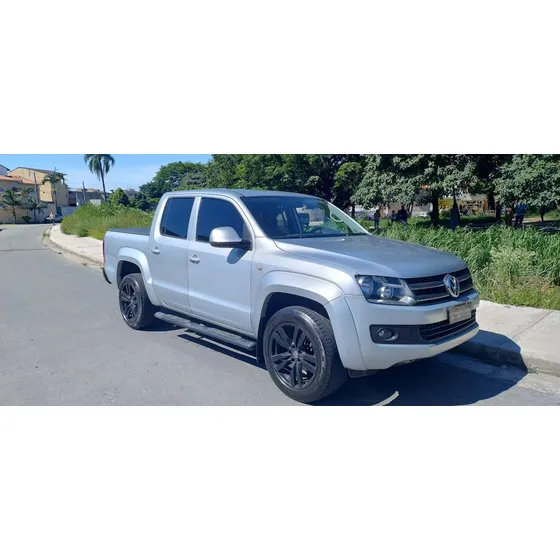 Volkswagen Amarok 2.0 Trendline Cab. Dupla 4x4 4p Automática