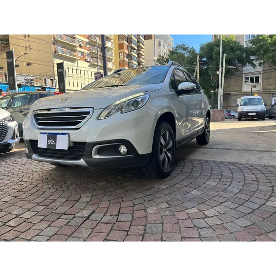 Peugeot 2008 1.6 Feline