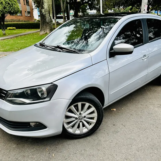 Volkswagen Voyage 2017 1.6 Comfortline