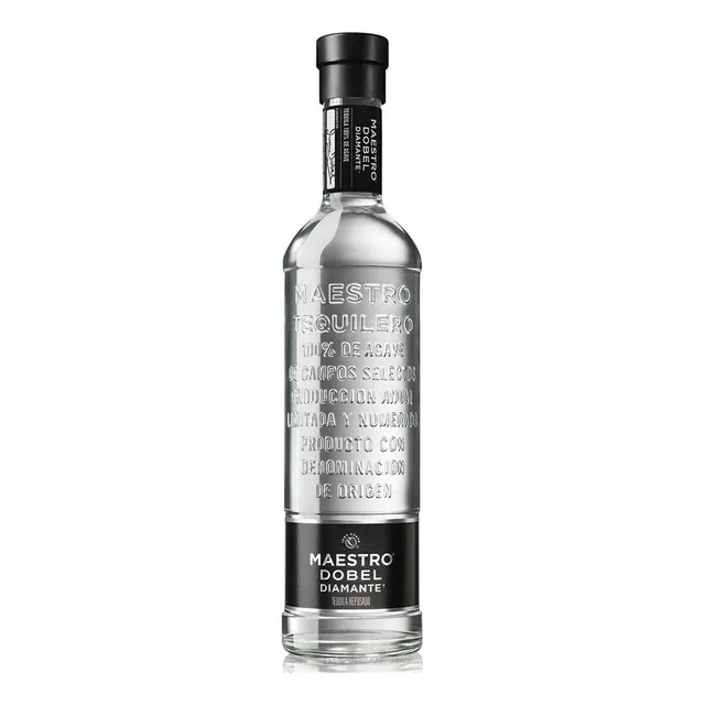 Pack de 4 tequilas Maestro Dobel diamante 700mL
