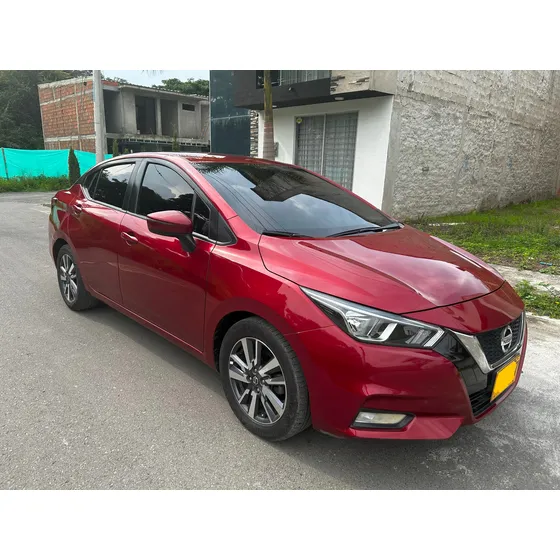 Nissan Versa 1.6 Advance