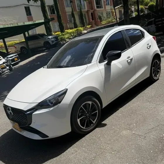 Mazda Mazda2 Sport 2026 2.0 Grand Touring Lx Carbon Edition At