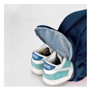 Bolsa Feminina Blogueira Esportiva Fitness Academia Chaveiro Cor Azul Desenho Do Tecido Liso Bolsa Feminina Blogueira Esportiva Fitness Academia Chaveiro Cor Azul Desenho Do Tecido Liso