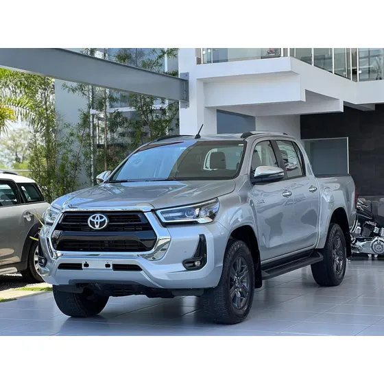 Toyota Hilux Srv