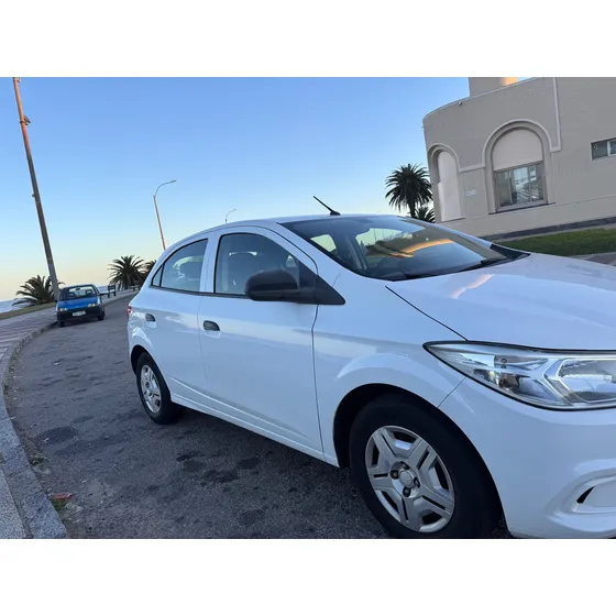 Chevrolet Onix 1.0 Lt 78cv