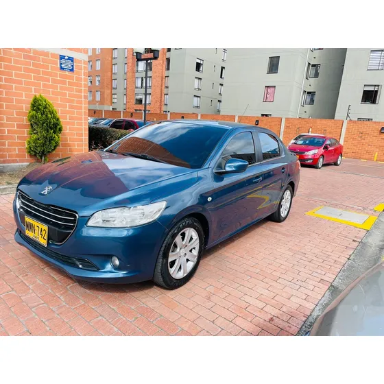 Peugeot 301 1.6 Allure
