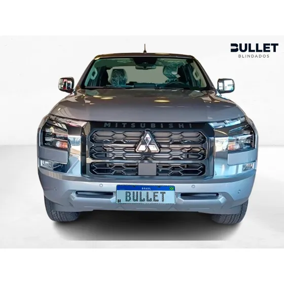 Mitsubishi Triton 2.4 Hpe-s Cab. Dupla 4x4 Aut. 4p