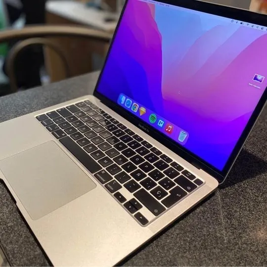 Macbook Air 2020 En Perfectas Condiciones