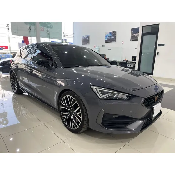 Cupra Leon 300hp