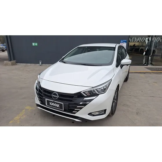 Nissan Versa 1.6 Advance Cvt