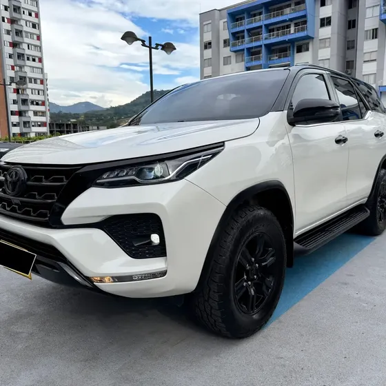 Toyota Fortuner 2021 2.4 Street At 7as