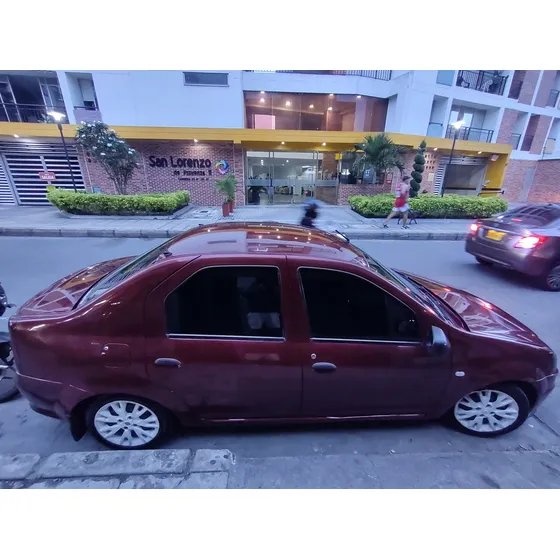 Renault Logan 1.4 Entry Familier