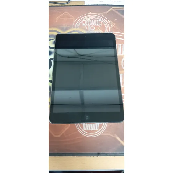 Apple iPad Mini 2  iPad Mini 16gb