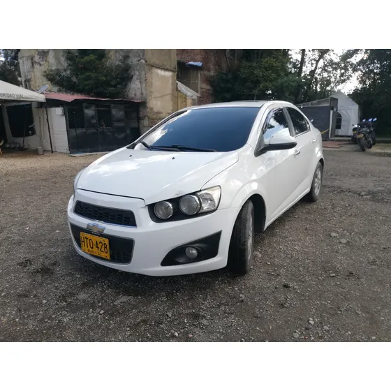 Chevrolet Sonic 1.6 Lt 4 P