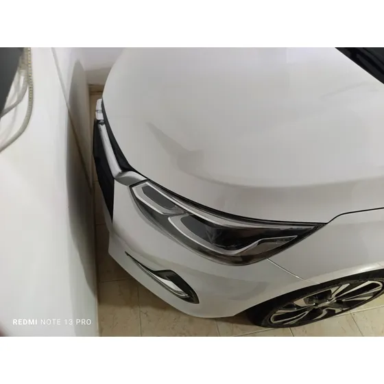Chevrolet Onix 1.0t Premier Sedan At