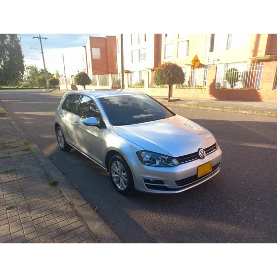 Volkswagen Golf 1.6 Comfortline