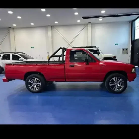 Toyota Hilux 1996 2.4l