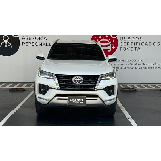 Toyota Fortuner 2.7l Mid