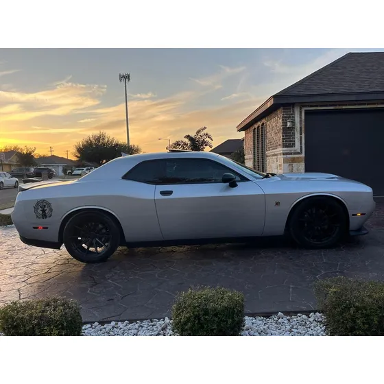 Dodge Challenger 6.5l Sc Pack At