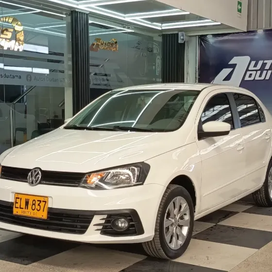 Volkswagen Voyage 2018 1.6 Comfortline