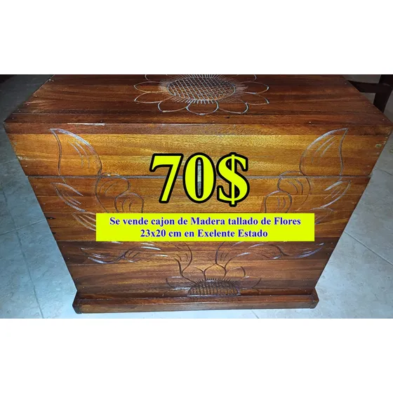 Baúl De Madera Grande De Madera Con Tallado De Flores Usado