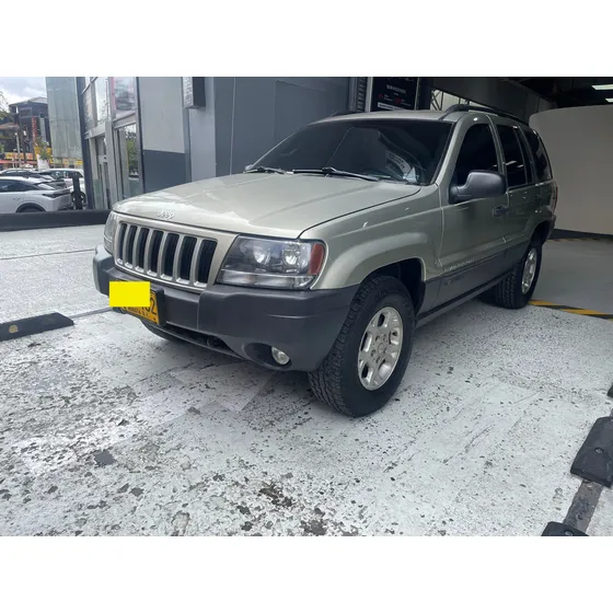Jeep Grand Cherokee 4.7 Laredo Automática